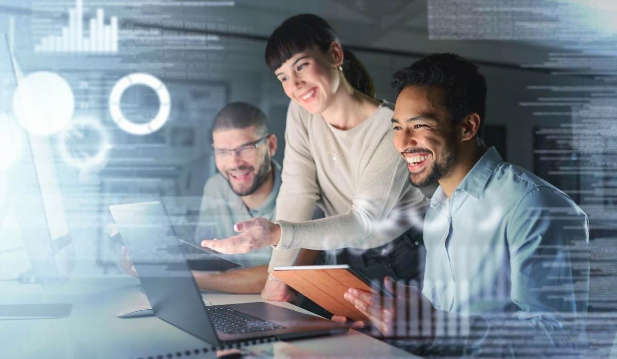 Grupo de participantes en sesión virtual del programa